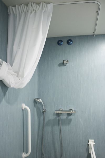 Cost of Senior Shower Installation in Lenoir City